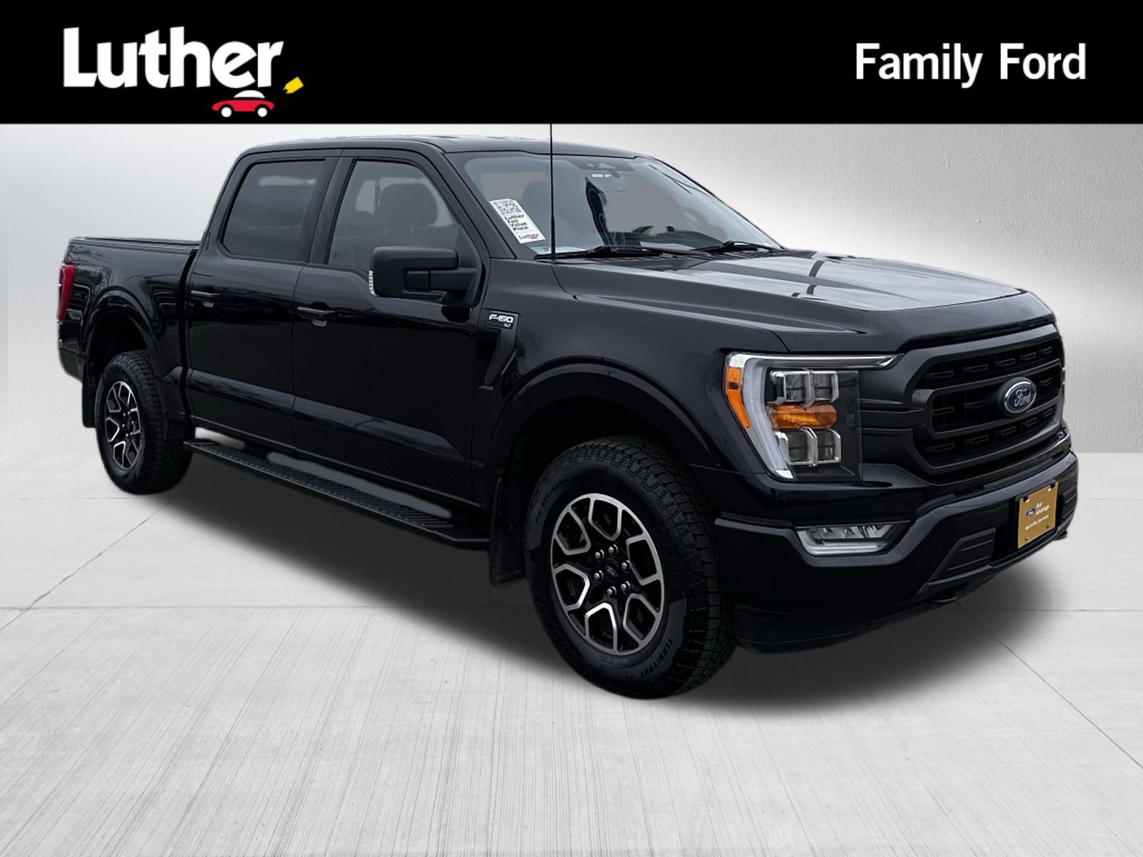 2022 Ford F-150 XLT's photo