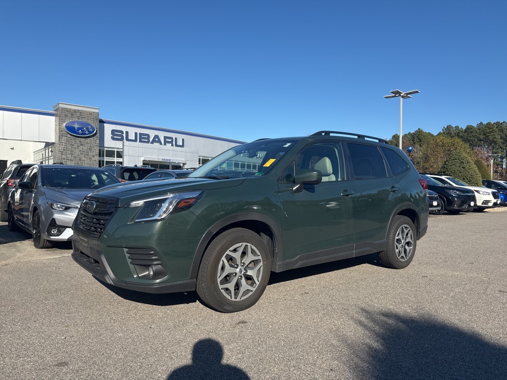 2024 Subaru Forester Premium photo 2