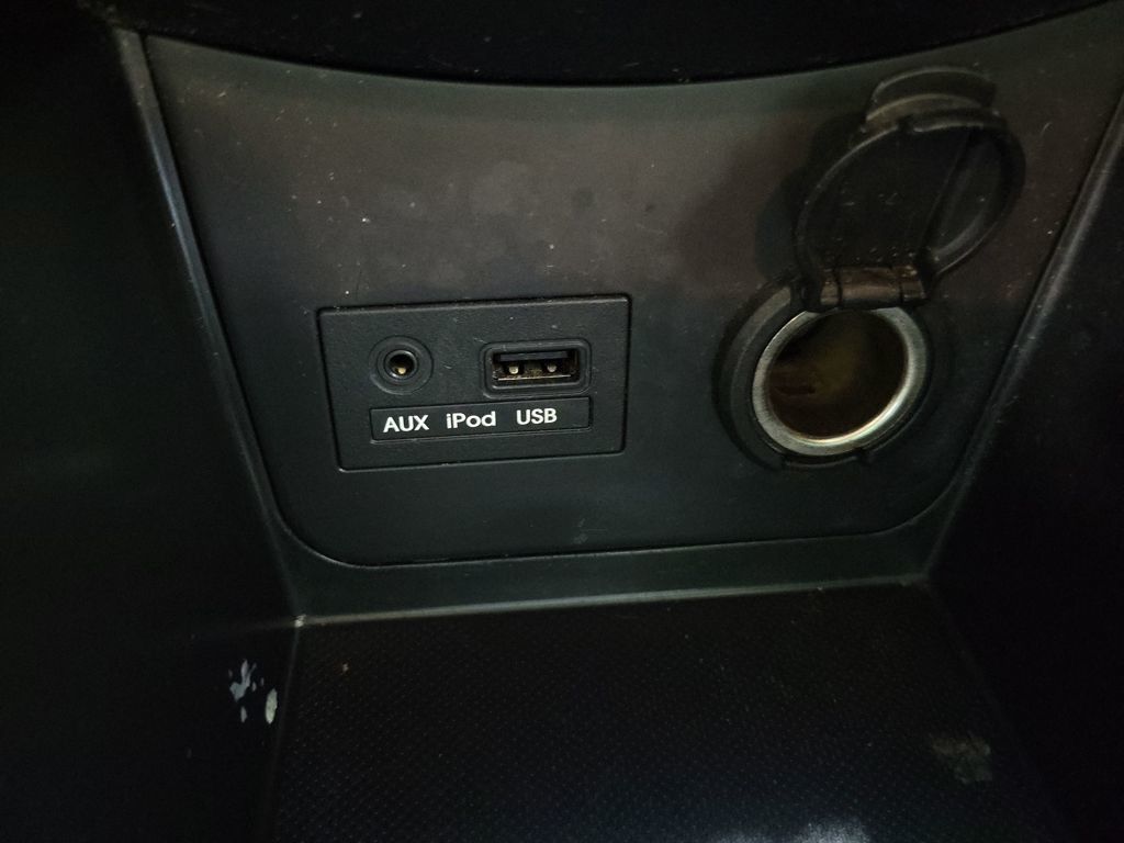 2013 Hyundai Accent SE photo 4