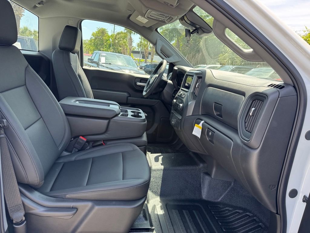 2025 Chevrolet Silverado 1500 photo 11