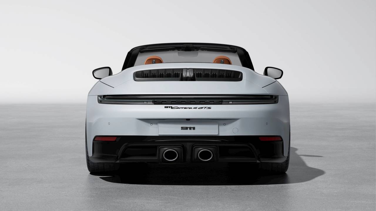 2026 Porsche 911 4 GTS photo 3