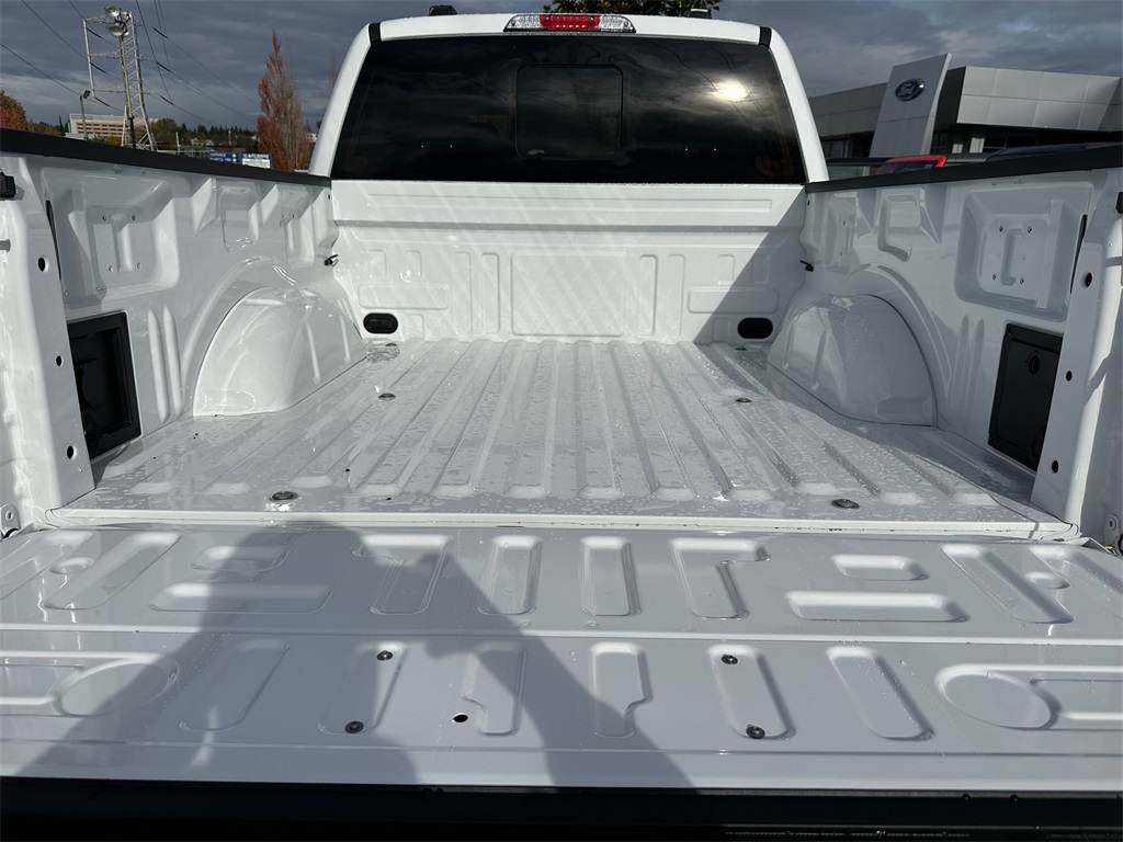 2024 Ford F-150 XLT photo 15