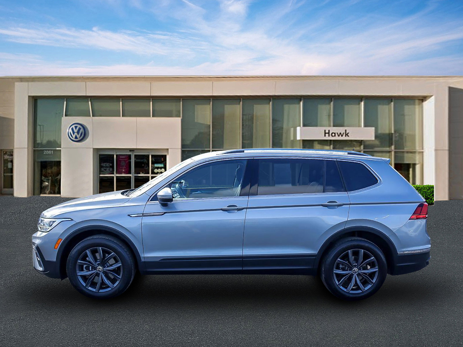 2022 VOLKSWAGEN TIGUAN - Image 3