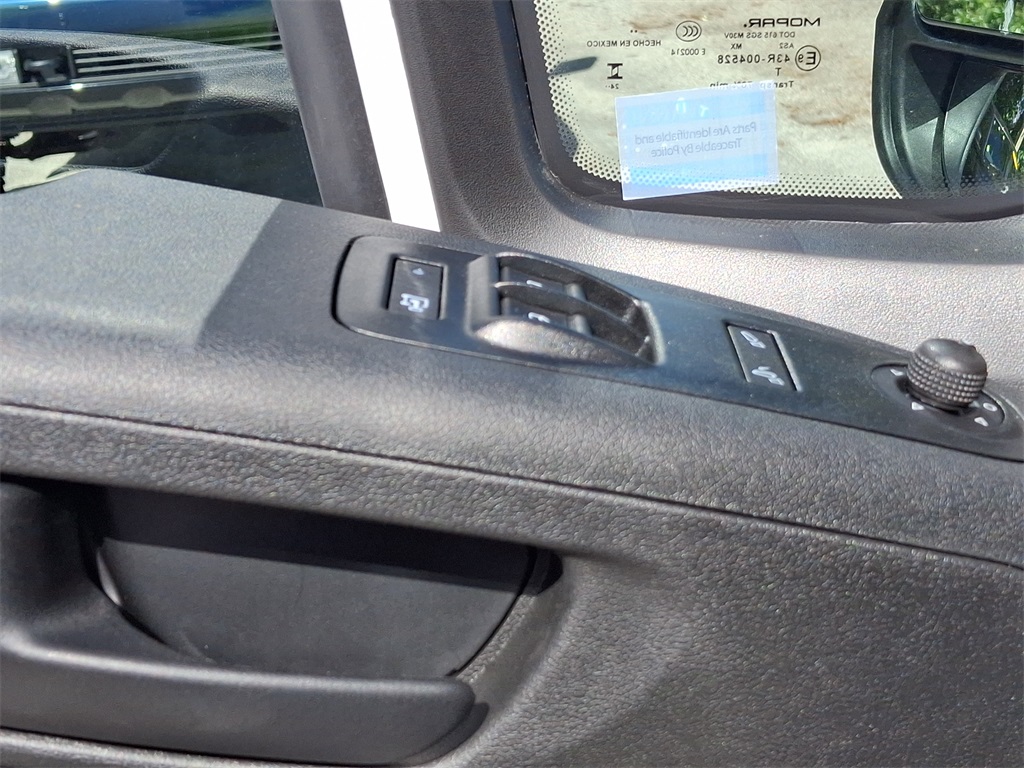 2025 Ram ProMaster 1500 SLT Cargo Van High Roof photo 15