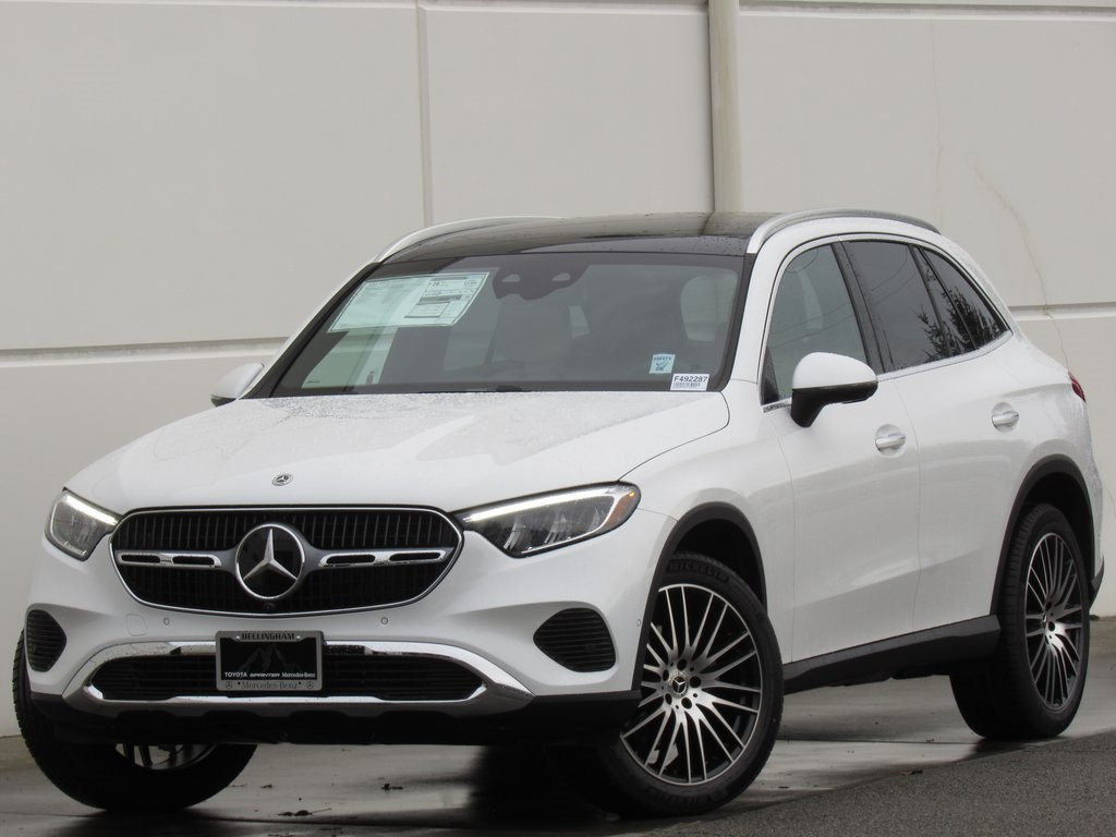 2026 Mercedes-Benz GLC Base's photo