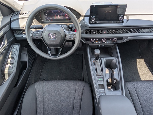 2025 Honda Accord 1.5T LX photo 5