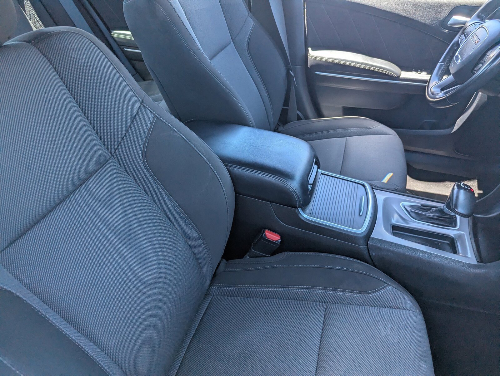 2022 Dodge Charger SXT photo 10