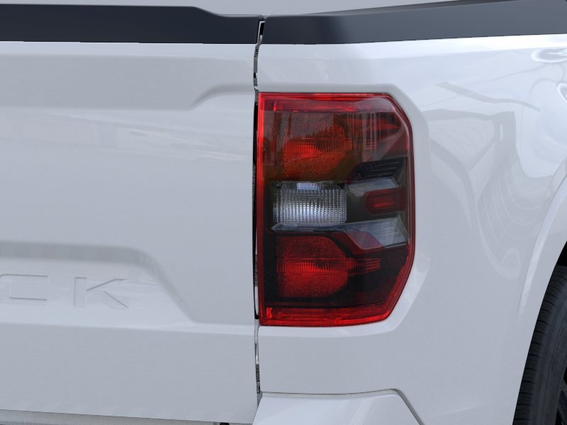 2025 Ford Maverick photo 17