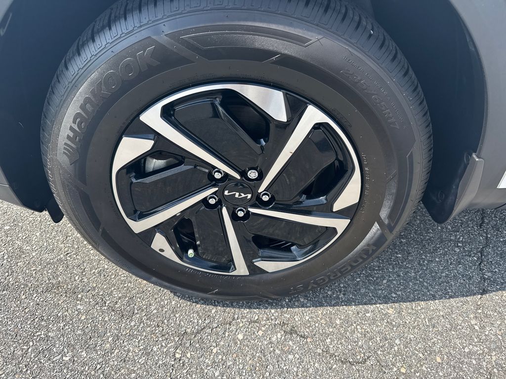 2023 Kia Sportage Hybrid LX photo 11