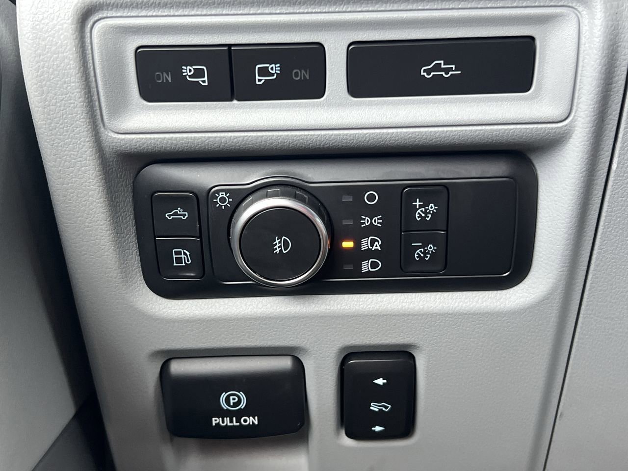 2022 Ford F-150 Limited photo 24
