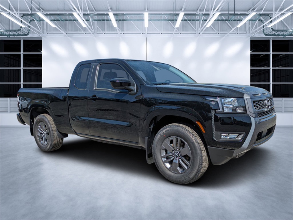 2025 Nissan Frontier SV's photo