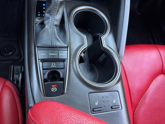 2023 Toyota Camry XSE photo 32