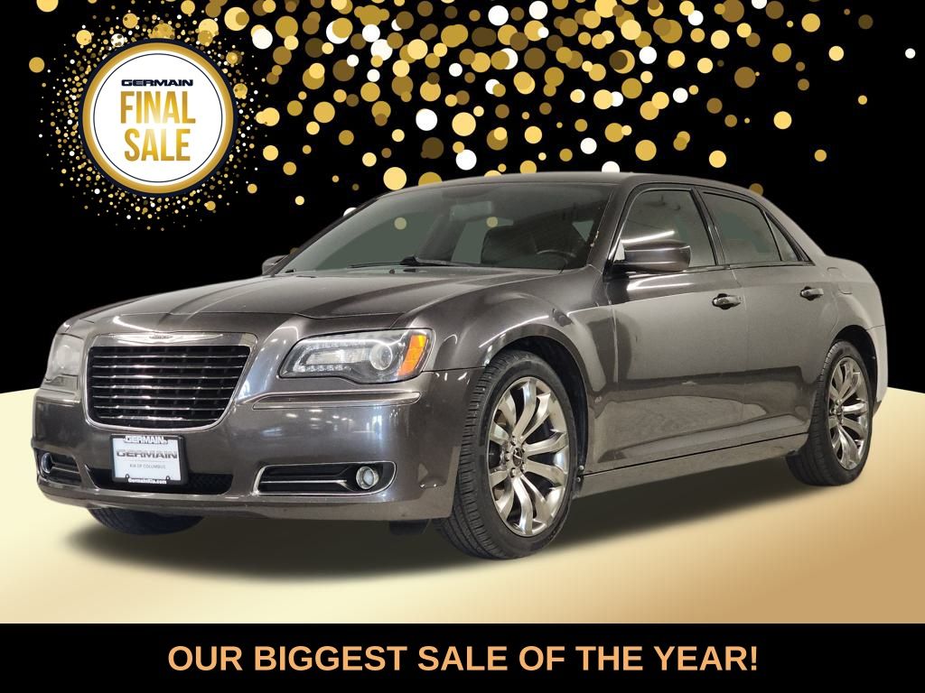 2014 Chrysler 300 S's photo