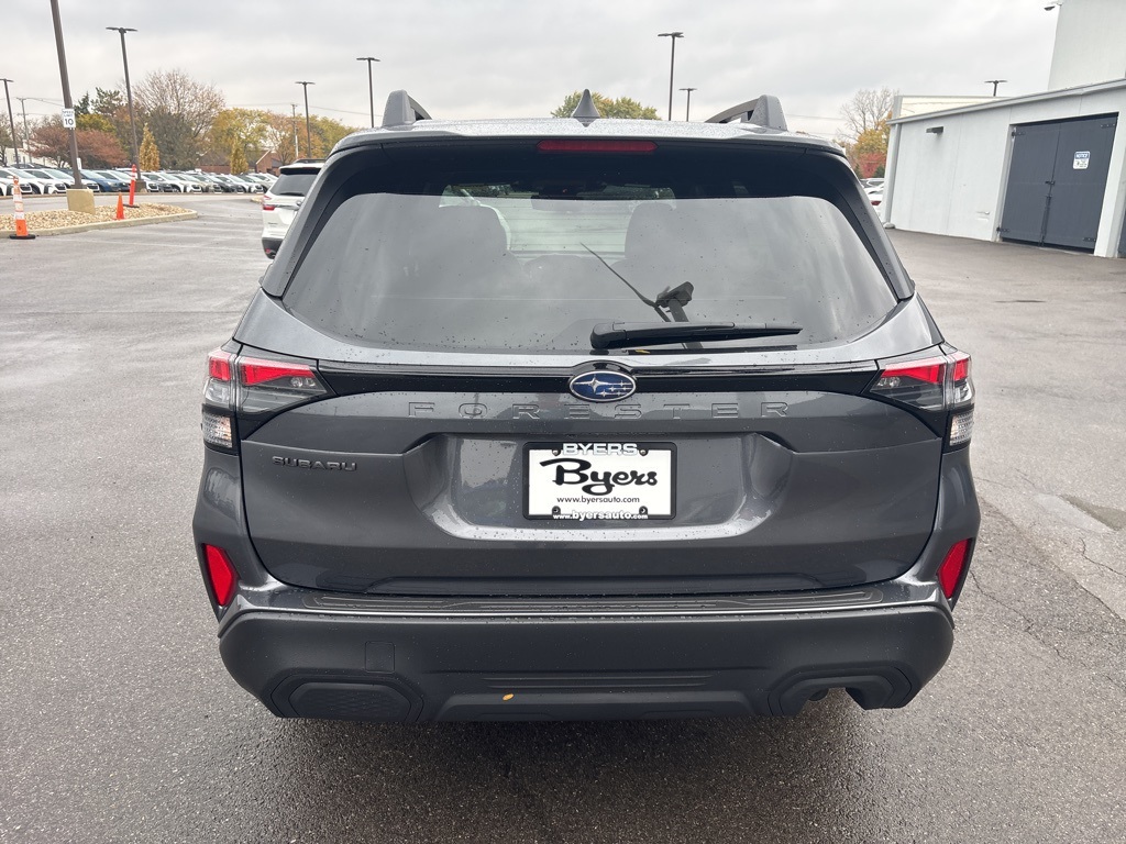 2026 Subaru Forester Premium photo 3