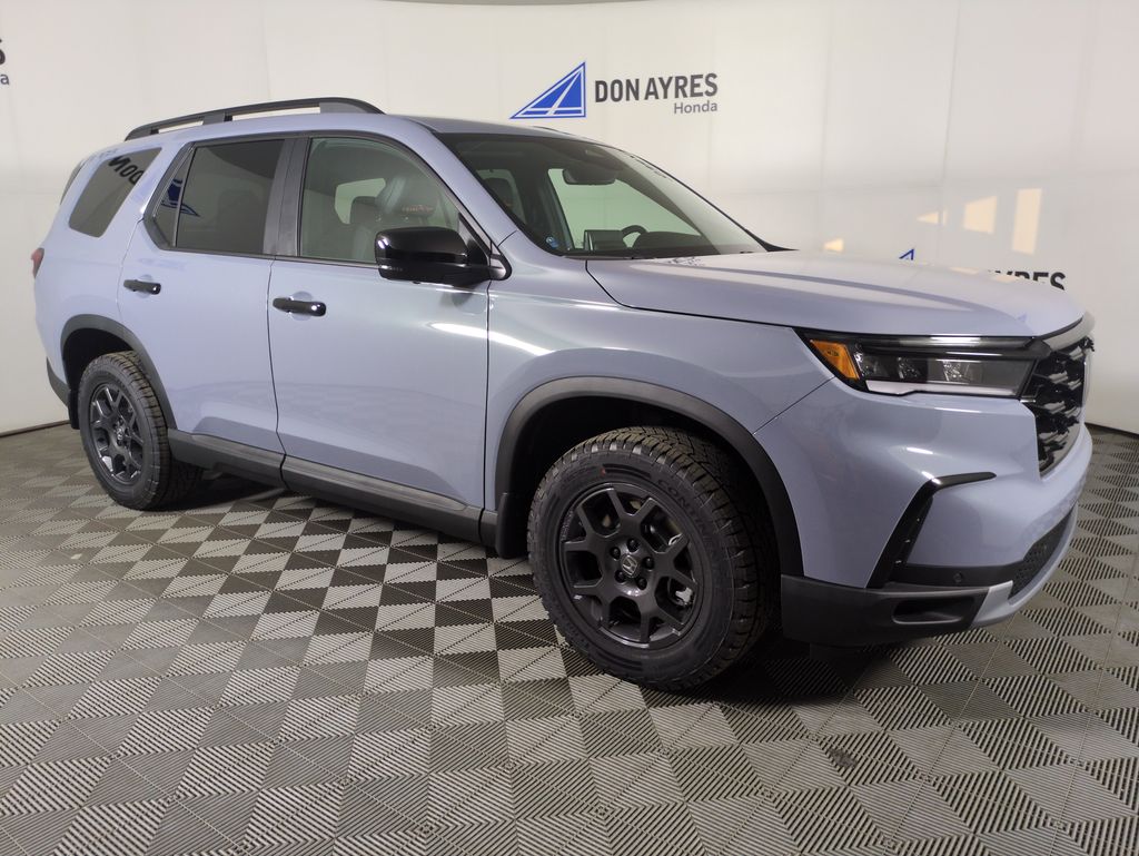 2025 Honda Pilot TrailSport photo 7