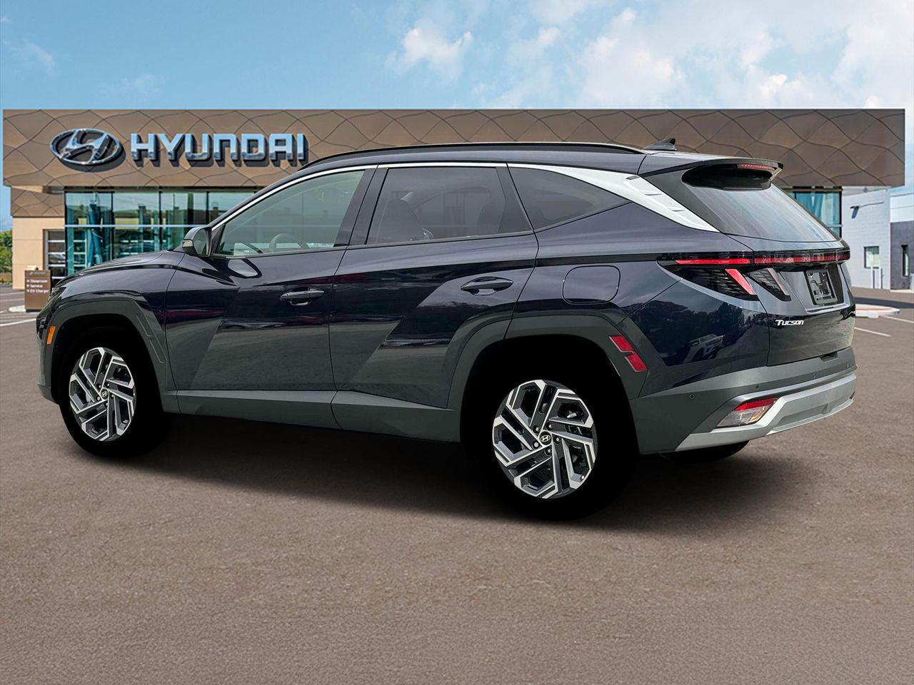 2025 Hyundai Tucson Hybrid Limited photo 3