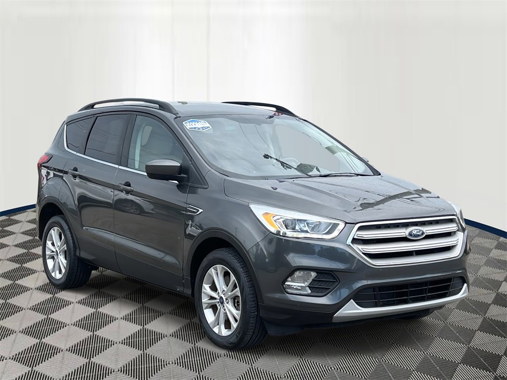 2019 Ford Escape SEL photo 7