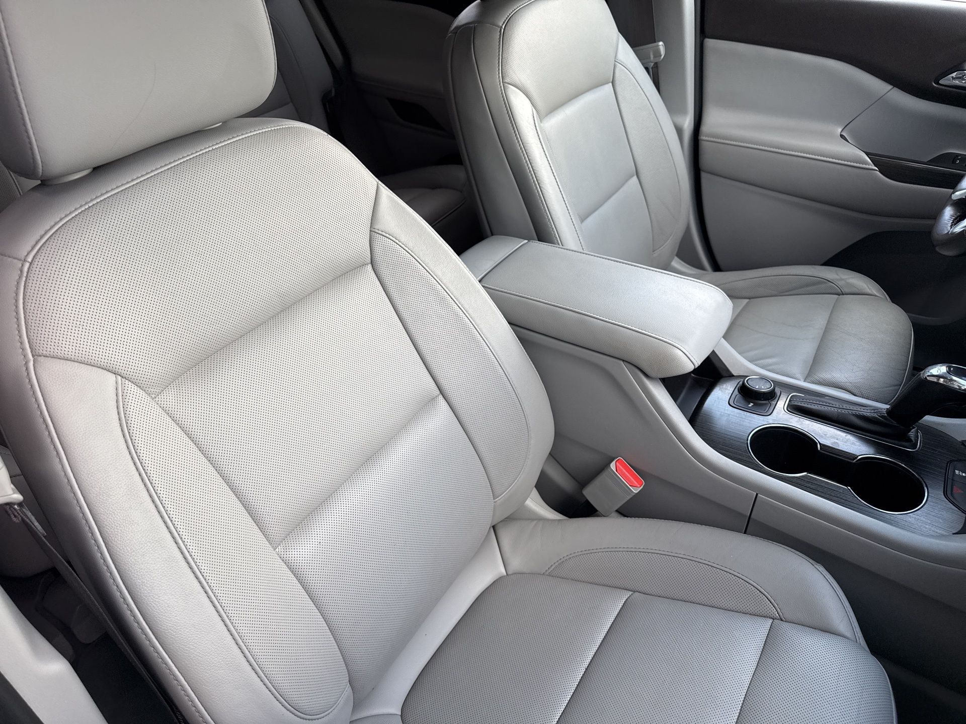 2018 Gmc Acadia SLT photo 26