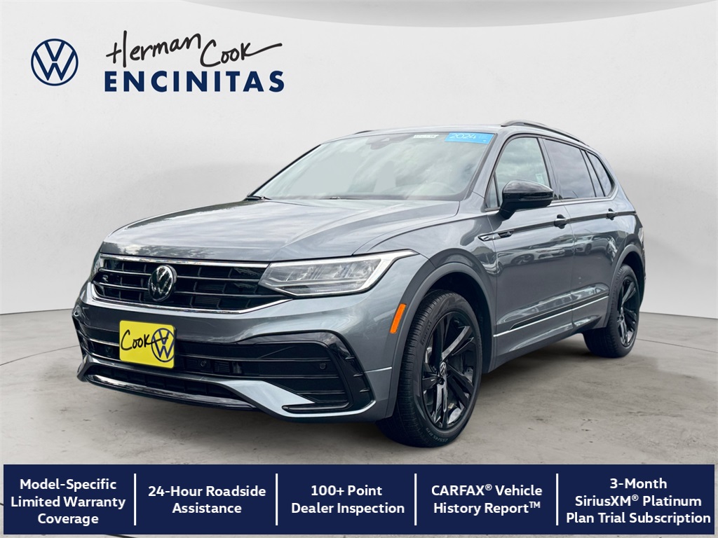 2024 Volkswagen Tiguan SE R-LINE BLACK's photo