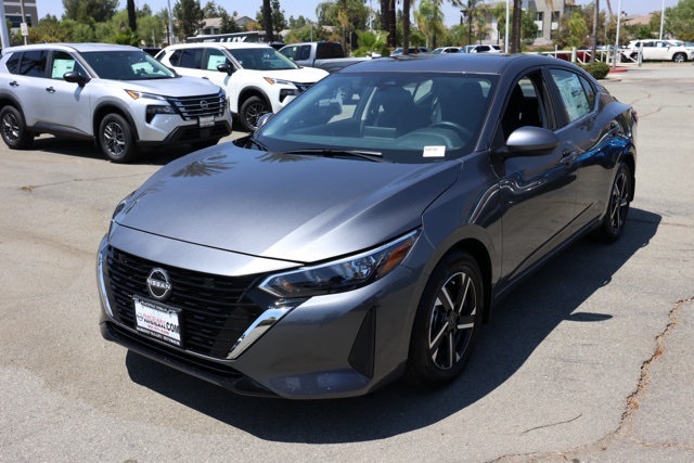 2025 Nissan Sentra SV photo 8