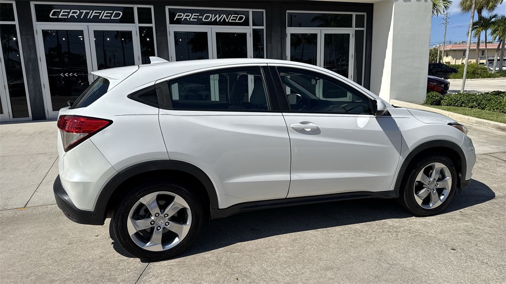 2019 Honda HR-V LX photo 3