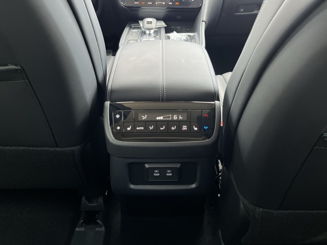 2026 Infiniti QX60 Luxe photo 20