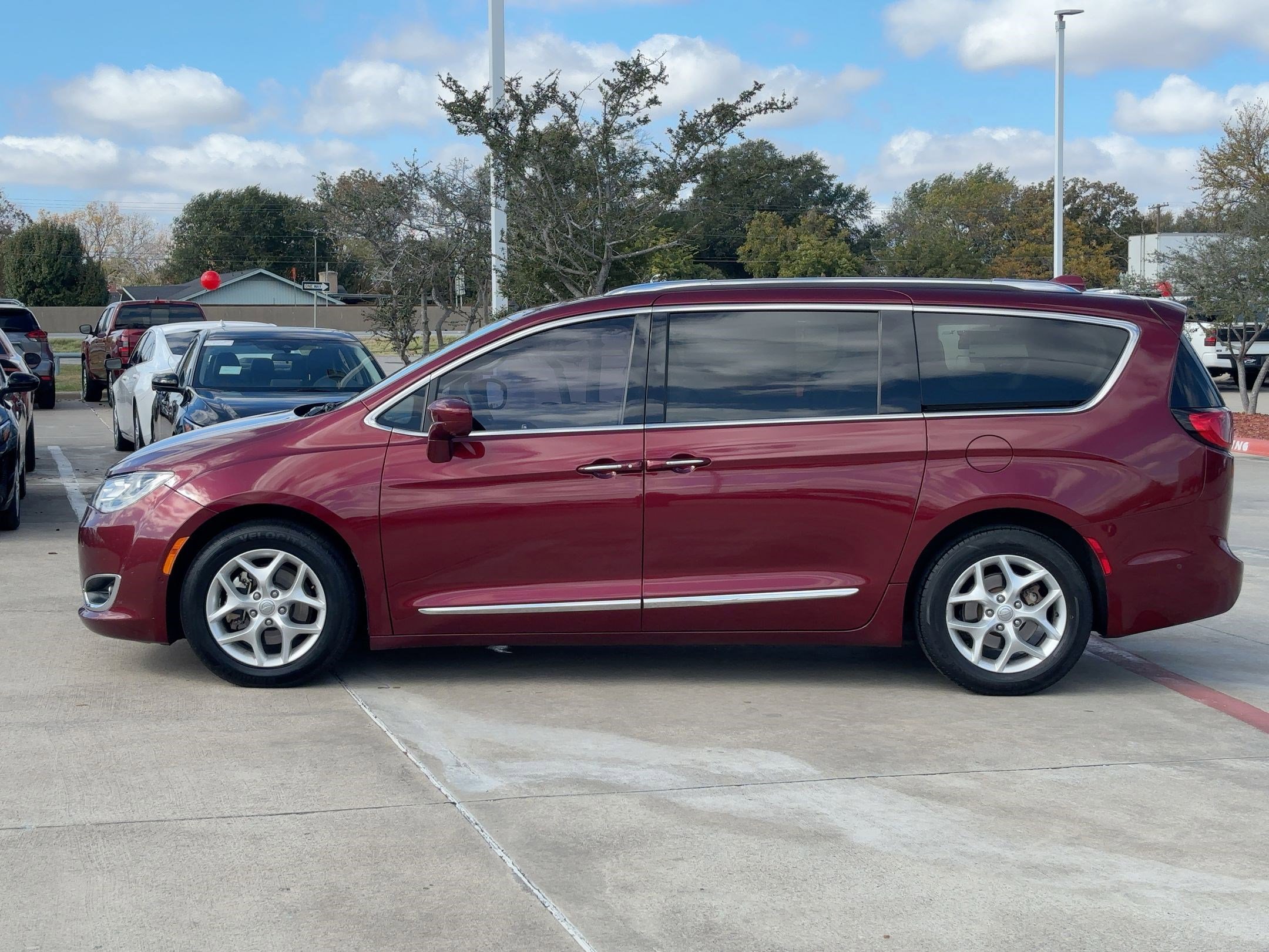 Used 2017 Chrysler Pacifica Touring-L Plus with VIN 2C4RC1EG3HR570361 for sale in Greenville, TX
