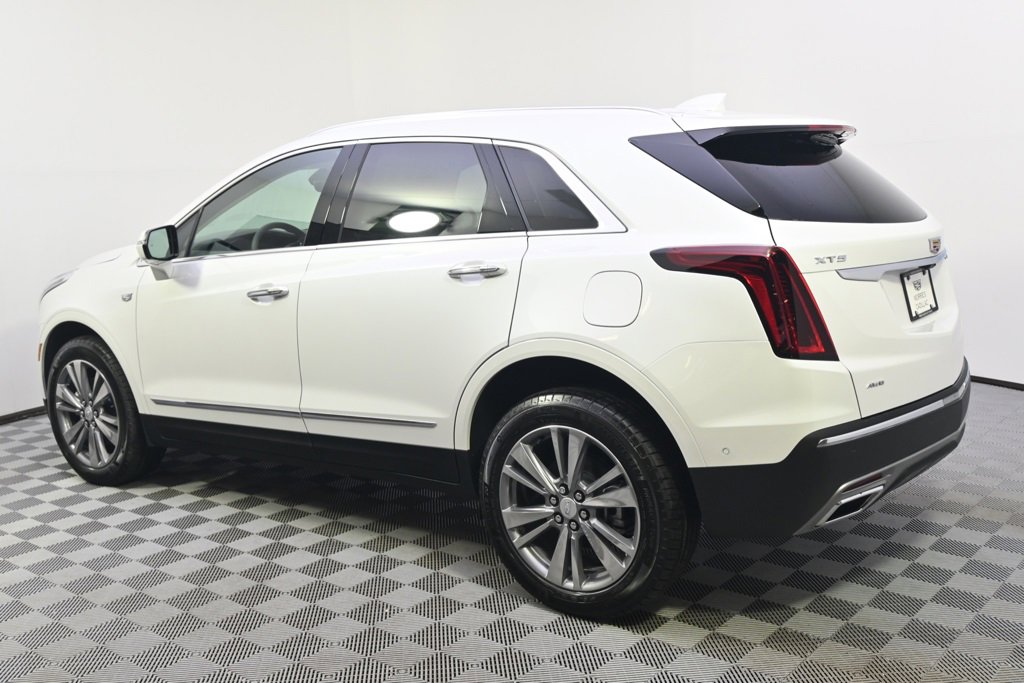 2025 Cadillac XT5 Premium Luxury photo 4