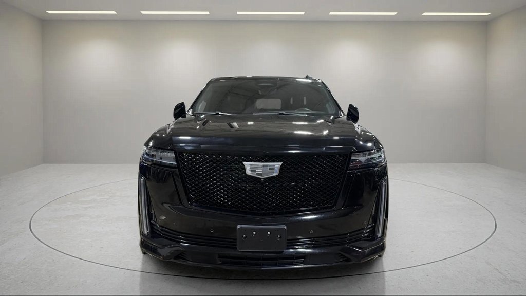 2023 Cadillac Escalade Sport Platinum photo 2