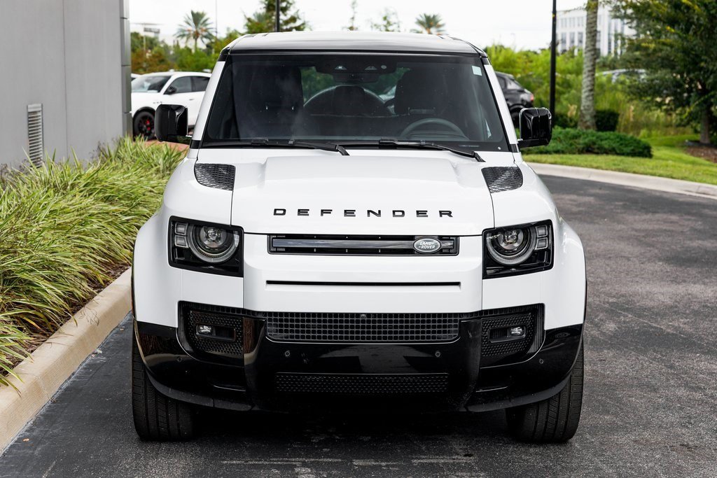2023 Land Rover Defender 110 V8 110 Carpathian Edition photo 7