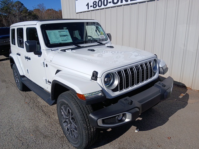 2026 Jeep Wrangler 4-Door Sahara's photo
