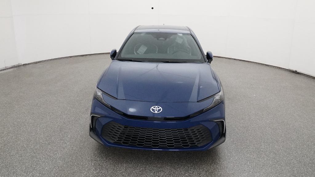2026 Toyota Camry SE photo 2