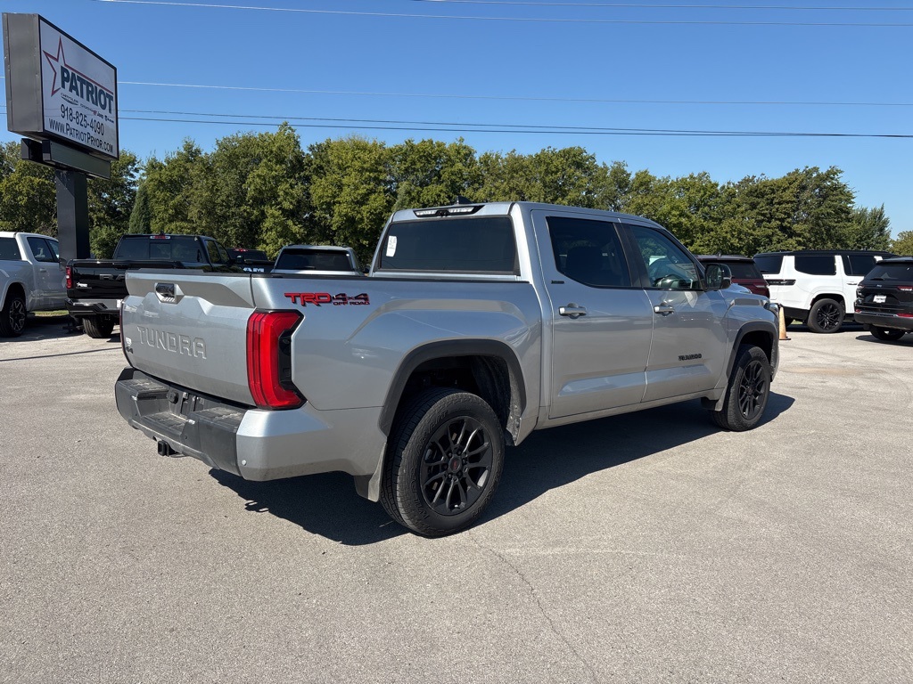 2024 Toyota Tundra Limited photo 3