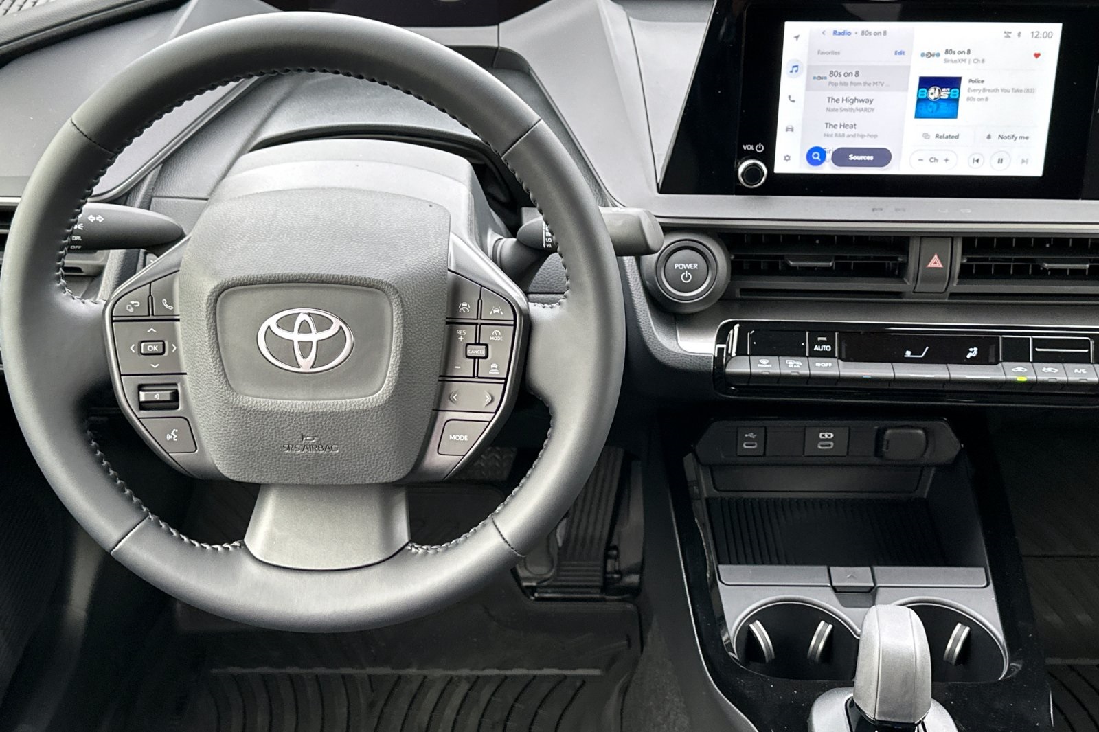 2026 Toyota Prius LE photo 15