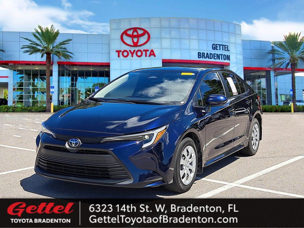 2023 Toyota Corolla LE