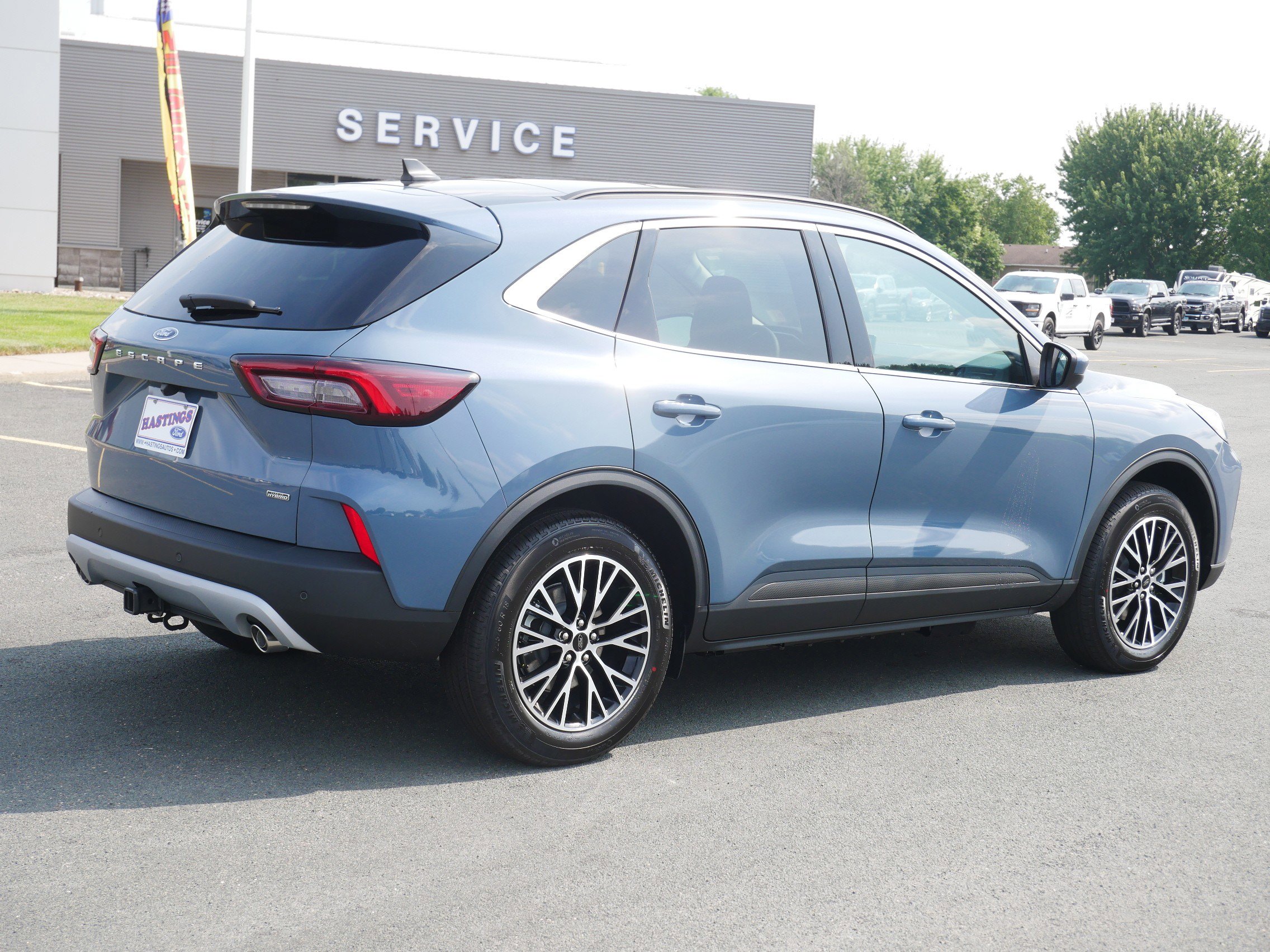 2025 Ford Escape Plug-In Hybrid photo 3