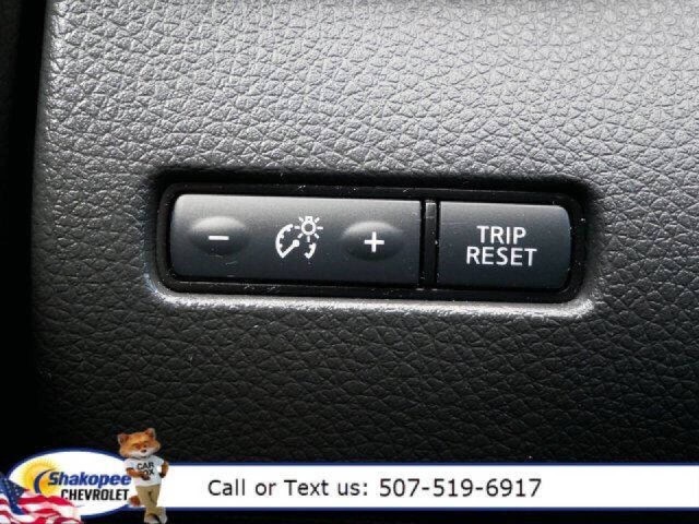2021 Nissan Rogue Sport S photo 16