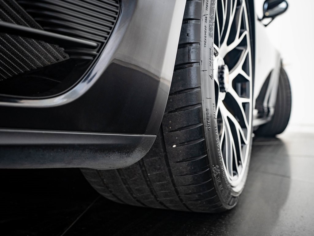 2015 Porsche 911 Turbo S photo 37