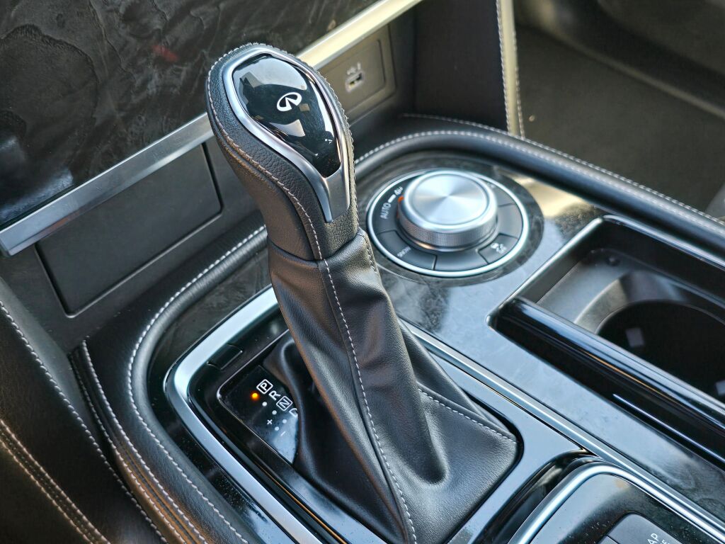 2023 Infiniti QX80 Sensory photo 36