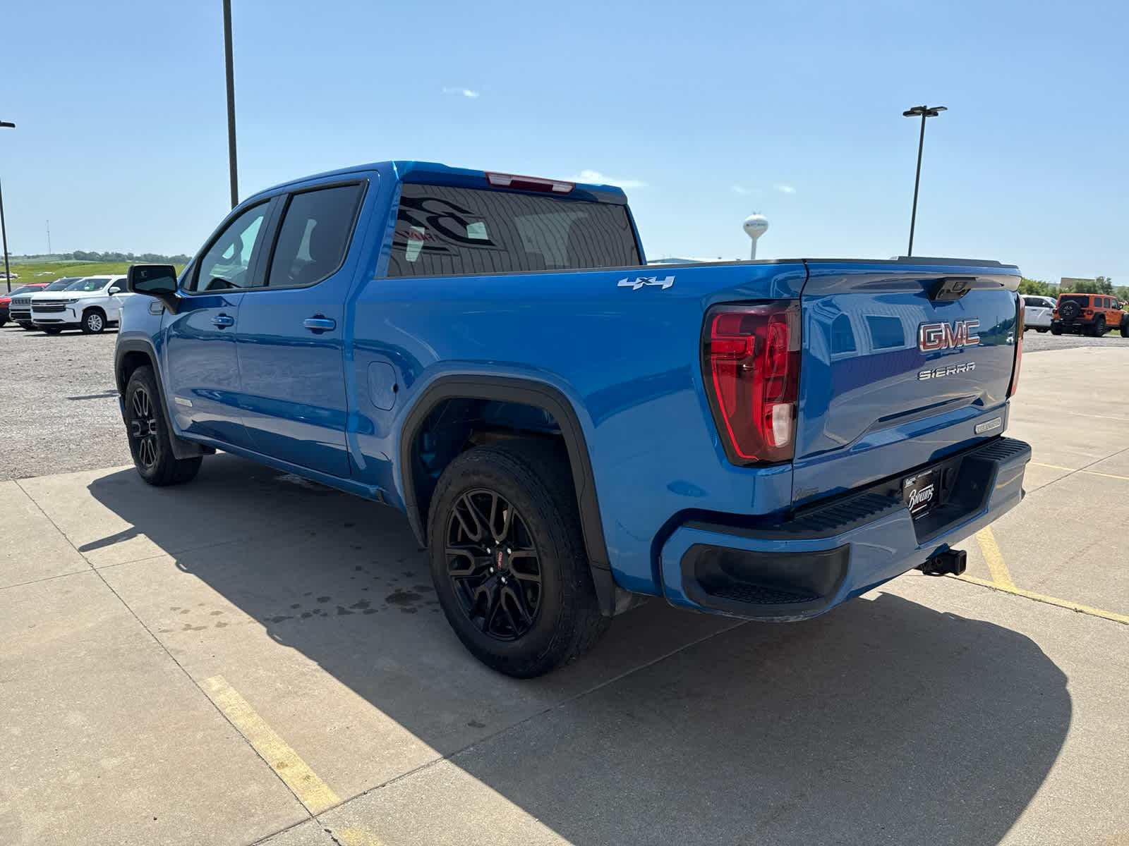2024 Gmc Sierra 1500 Elevation photo 7