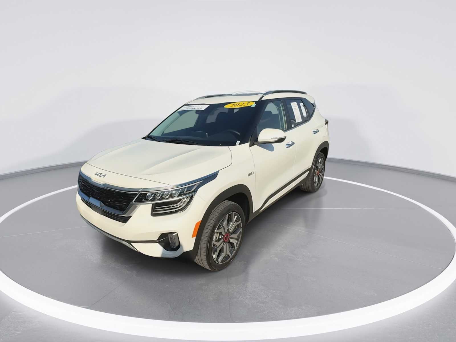 2023 Kia Seltos SX photo 4