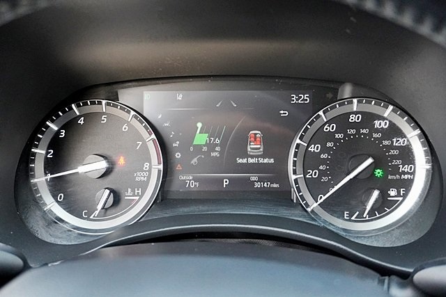 Used 2021 White Toyota XLE image 32