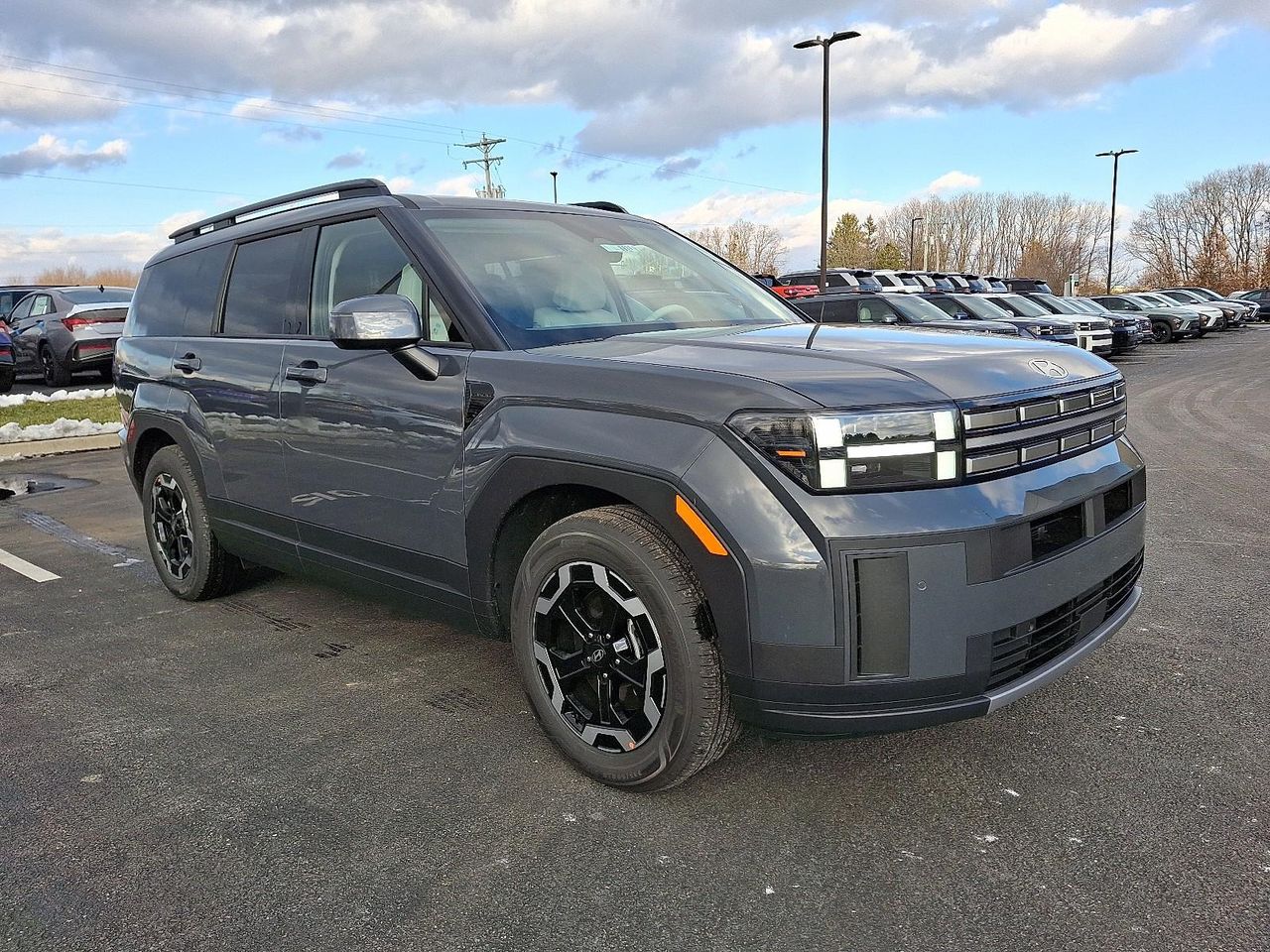 2026 Hyundai Santa Fe SEL's photo