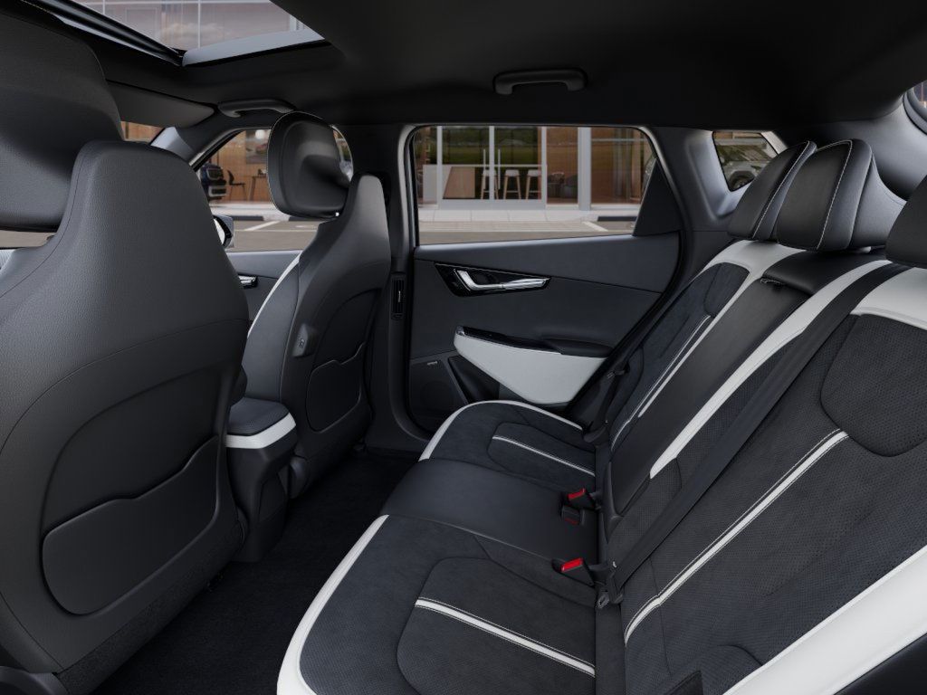 2025 Kia EV6 GT-Line photo 14