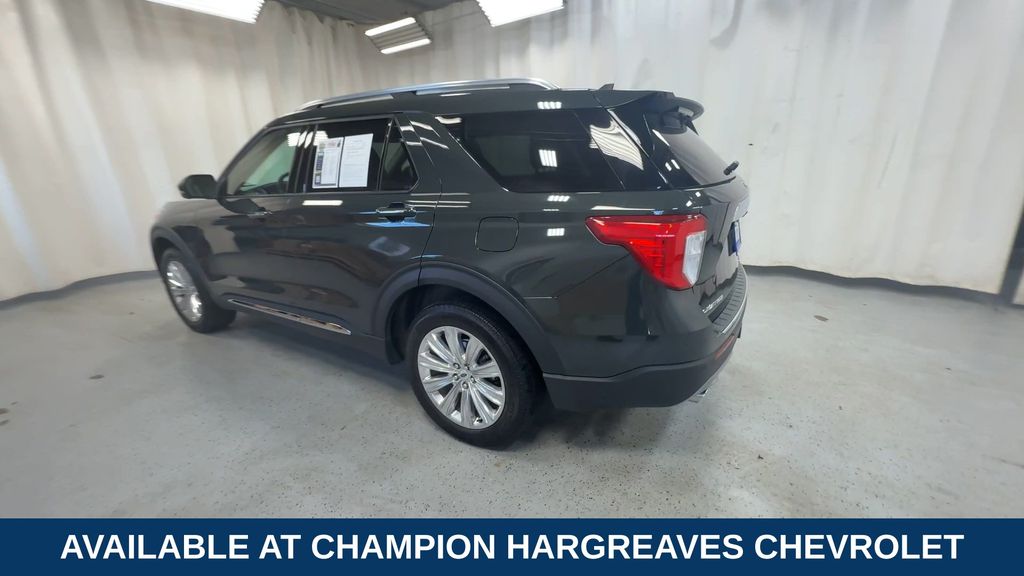 2023 Ford Explorer Limited photo 2