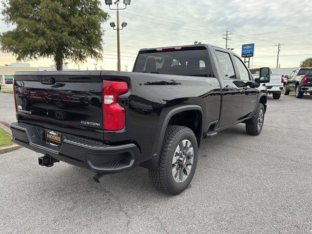 2025 Chevrolet Silverado 2500HD Custom photo 7