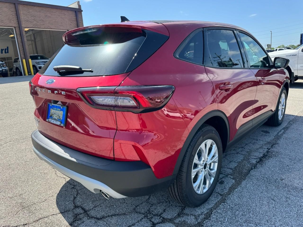 2025 Ford Escape Active photo 3