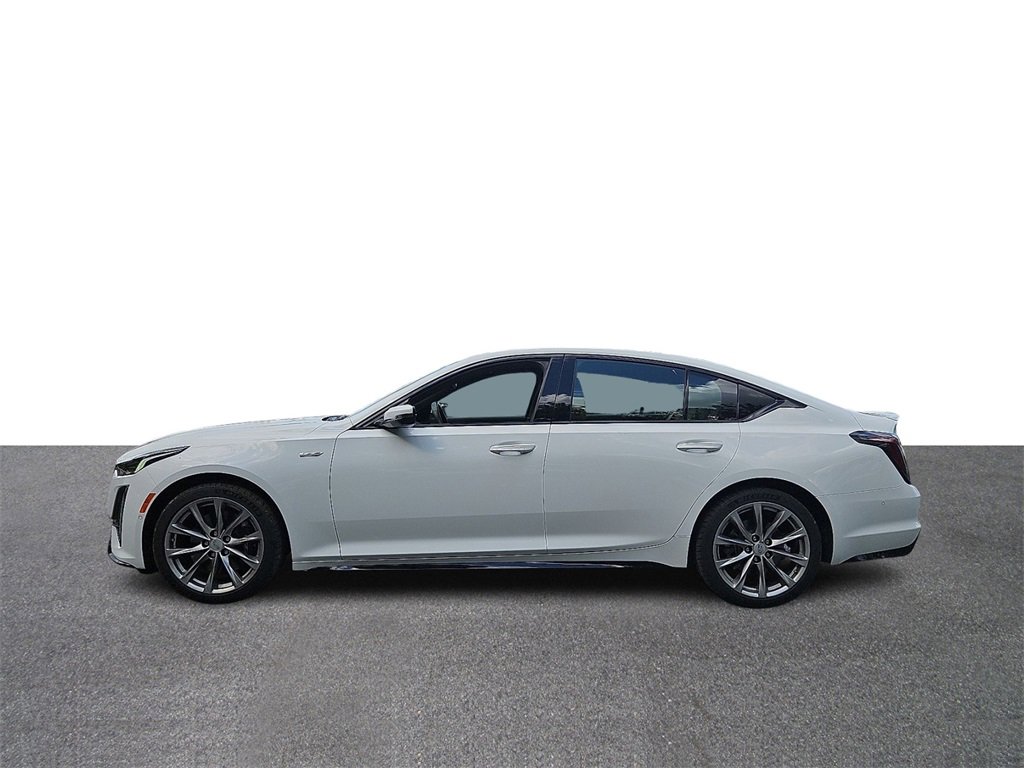 2023 Cadillac CT5 V photo 2
