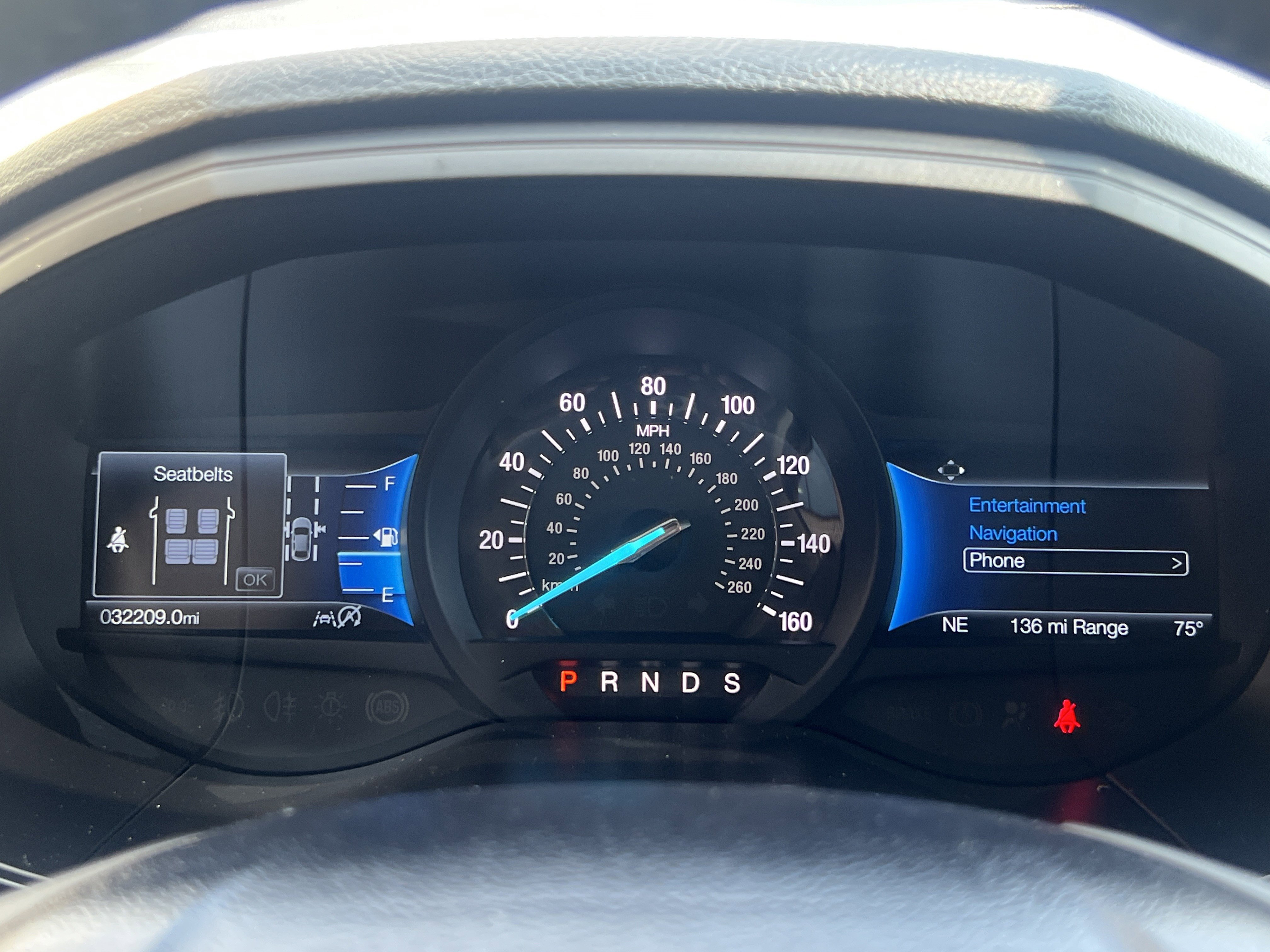 2024 Ford Edge SEL photo 3