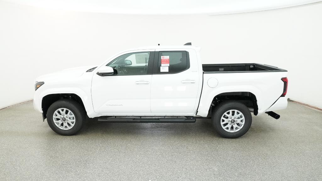 2025 Toyota Tacoma SR5 Double Cab photo 9